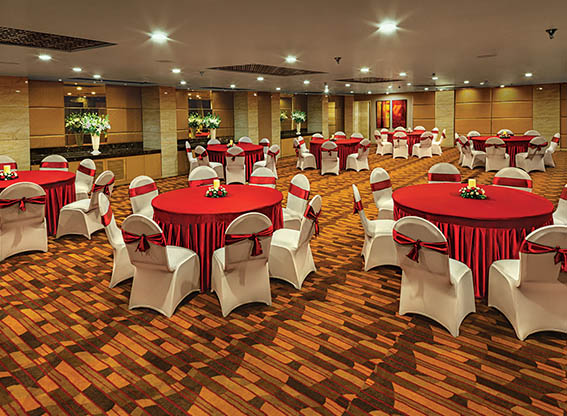 banquet hall near vadodara railway station